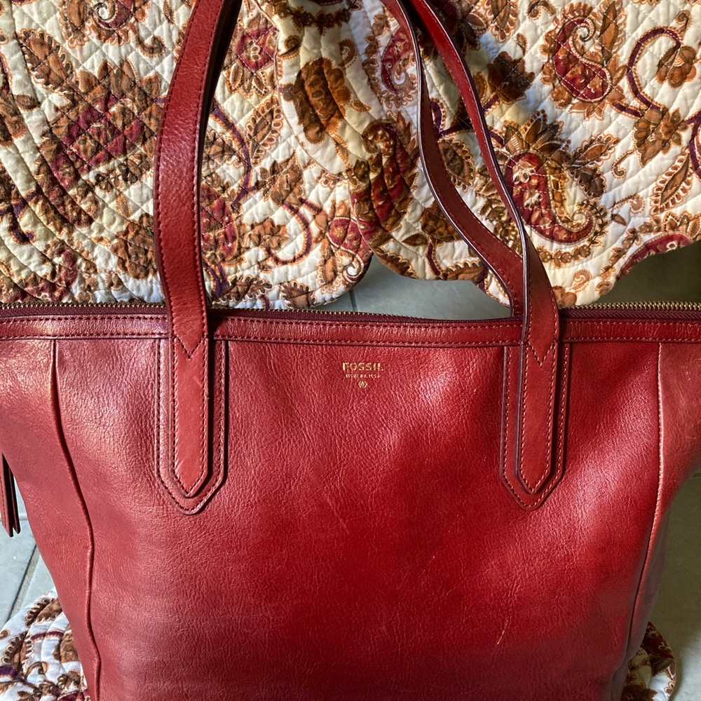 Fossil Leather Tote